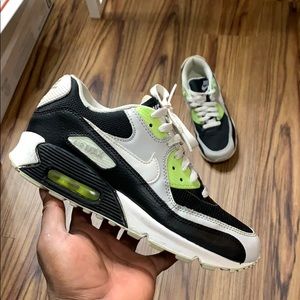 Nike Air Max 90 Multi Color Women (7.5)
